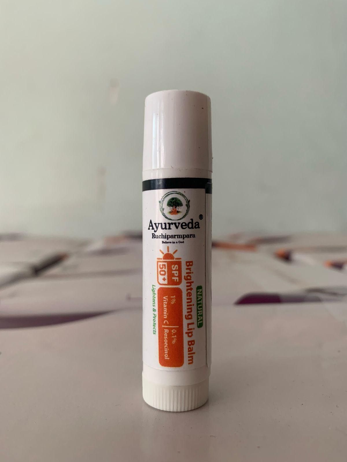 Brightening Lip Balm-Brightens Pigmented lips