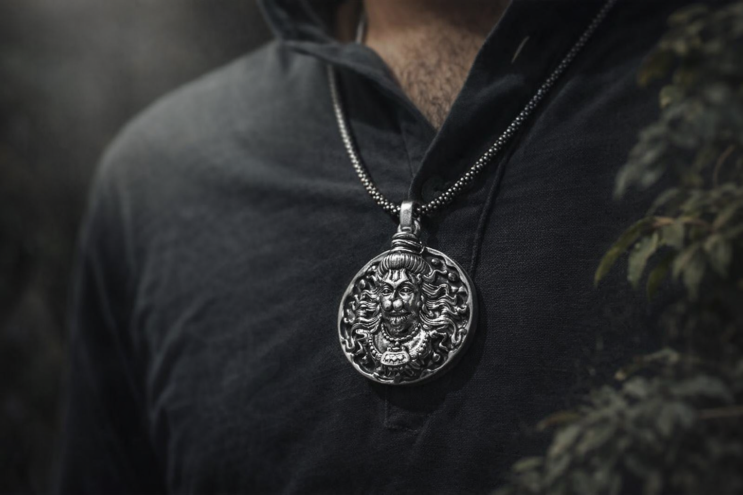 🕉️ Hanuman Ji Pendant Oxidised Silver Chain – Powerful & Stylish Spiritual Jewelry