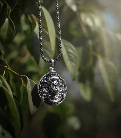 🕉️ Hanuman Ji Pendant Oxidised Silver Chain – Powerful & Stylish Spiritual Jewelry
